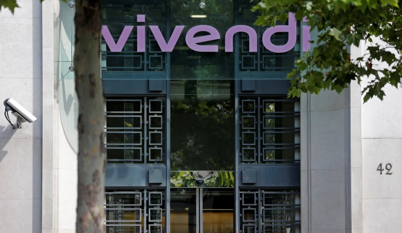 © Reuters. VIVENDI S'ALLIE AVEC BEIN SPORTS, LANCE UNE OPA SUR GAMELOFT