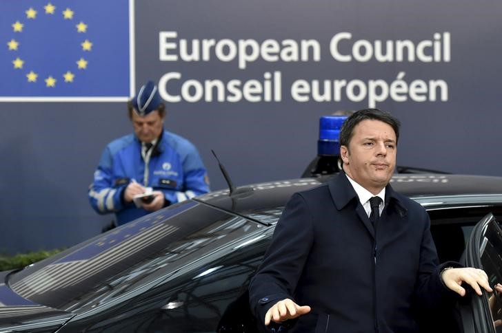 © Reuters. Il presidente del Consiglio Matteo Renzi 