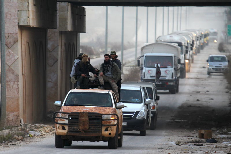 © Reuters. الأمم المتحدة تسعى لإسقاط مساعدات جوا في دير الزور المحاصرة بسوريا