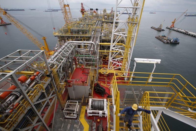 © Reuters. A view of FPSO Prof. John Evans Atta Mills at Sembcorp's Jurong shipyard