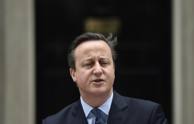 © Reuters. كاميرون يحدد 23 يونيو للاستفتاء على بقاء بريطانيا في الاتحاد الأوروبي