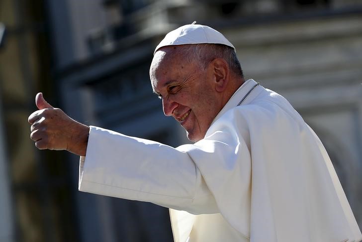 © Reuters. Papa pide abolición mundial de la pena de muerte