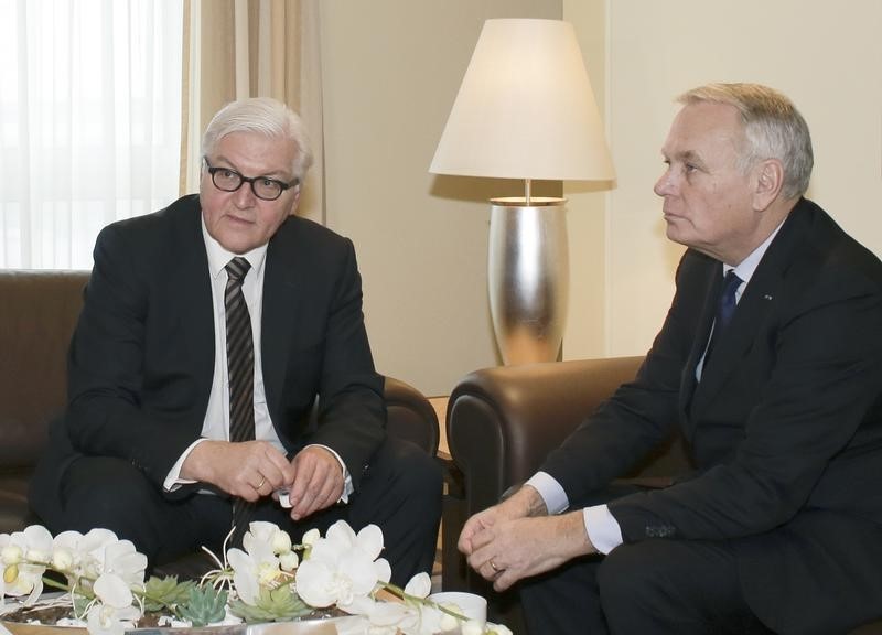 © Reuters. ألمانيا وفرنسا تحثان على تطبيق خطة إقرار السلام في أوكرانيا