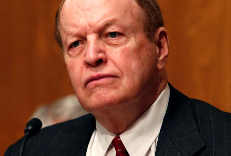 © Reuters. Chairman Richard Shelby (R-AL) speaks during a Senate Banking, Housing and Urban Affairs Committee hearing