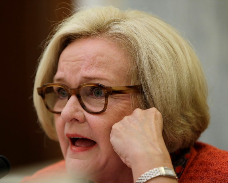 © Reuters. Senator McCaskill (D-MO) of the Senate Commerce, Science and Transportation Subcommittee questions a witness in Washington