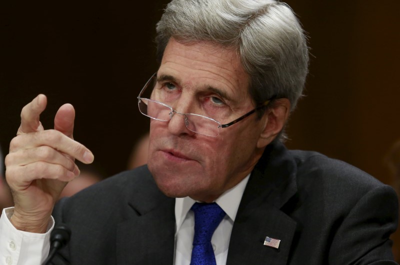 © Reuters. كيري: أمريكا لديها خطة بديلة إذا لم يتم الانتقال السياسي في سوريا