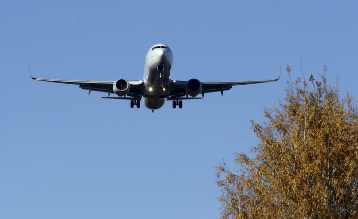 © Reuters. Airbus presenta ganancias en línea con expectativas en 2015, eleva producción del A330