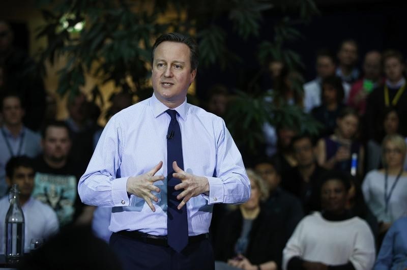 © Reuters. استطلاع: حملة خروج بريطانيا من الاتحاد الأوروبي تتراجع ست نقاط