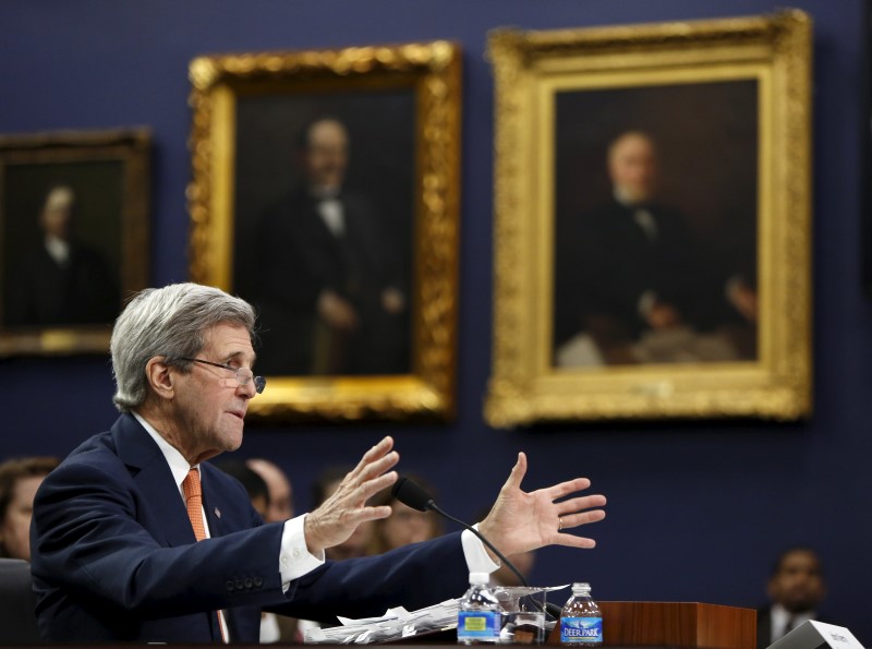 © Reuters. U.S. Secretary of State Kerry testifies before a House Appropriations subcommittee in Washington