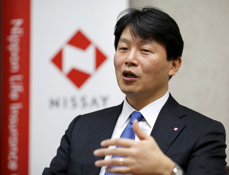 © Reuters. CIO of Nippon Life Insurance Co Ozeki speaks during an interview in Tokyo