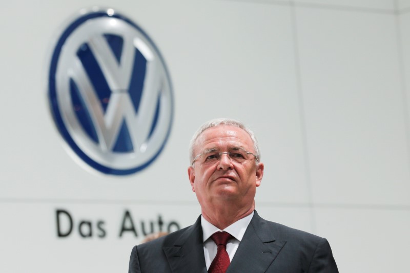 © Reuters. MARTIN WINTERKORN ALERTÉ DÈS 2014 DES PROBLÈMES LIÉS AUX TESTS ANTI-POLLUTION