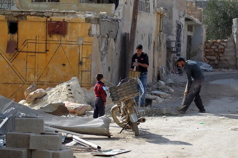 © Reuters. Un grupo rebelde sirio dice que la guerra no se ha detenido