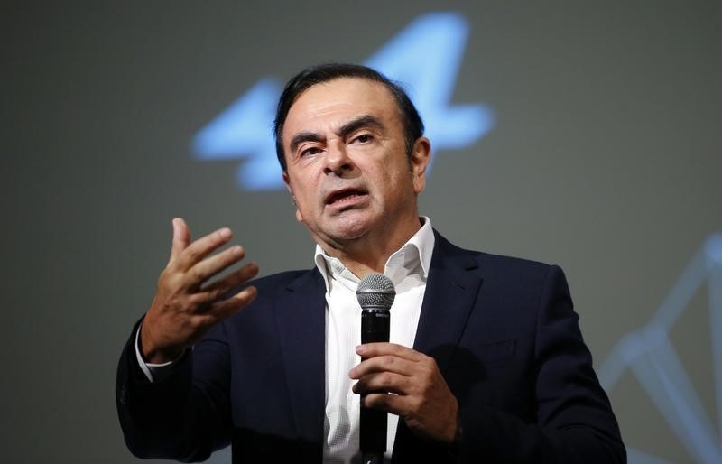 © Reuters. Carlos Ghosn, Chairman and CEO of the Renault-Nissan Alliance, gestures as he speaks during the presentation of the Renault's new Alpine sports concept car "Vision" in Monaco