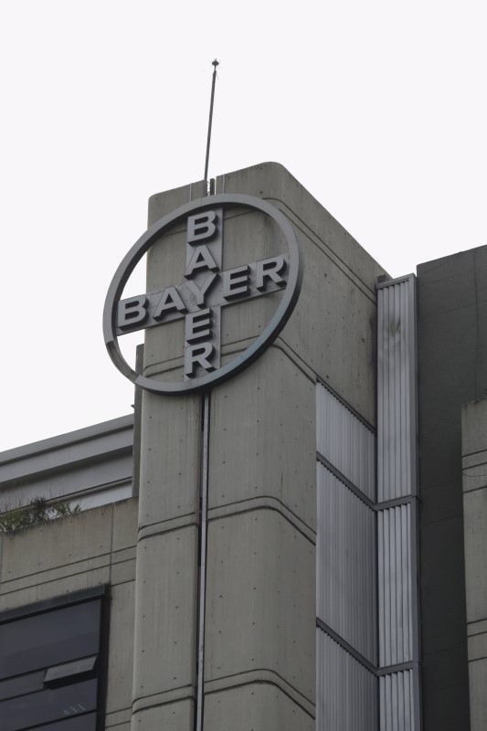 © Reuters. The corporate logo of Bayer is seen at the company's headquarters in Caracas