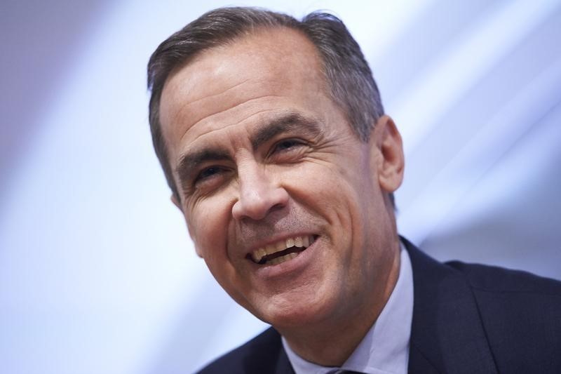 © Reuters. El gobernador del Banco de Inglaterra apoya el acuerdo con la UE de Cameron