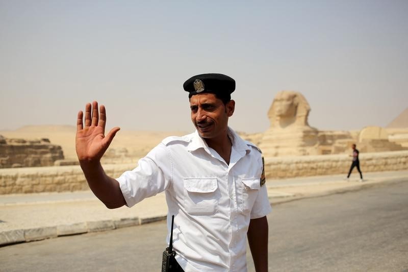 © Reuters. خبراء من مصر وأوروبا يصدرون توصيات لمكافحة تهريب الآثار وسبل استردادها