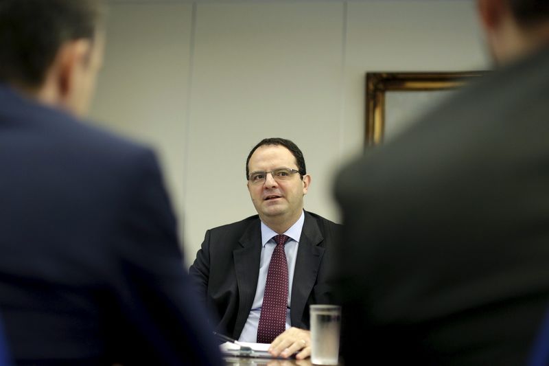 © Reuters. Ministro da Fazenda, Nelson Barbosa, durante entrevista à Reuters em Brasília.