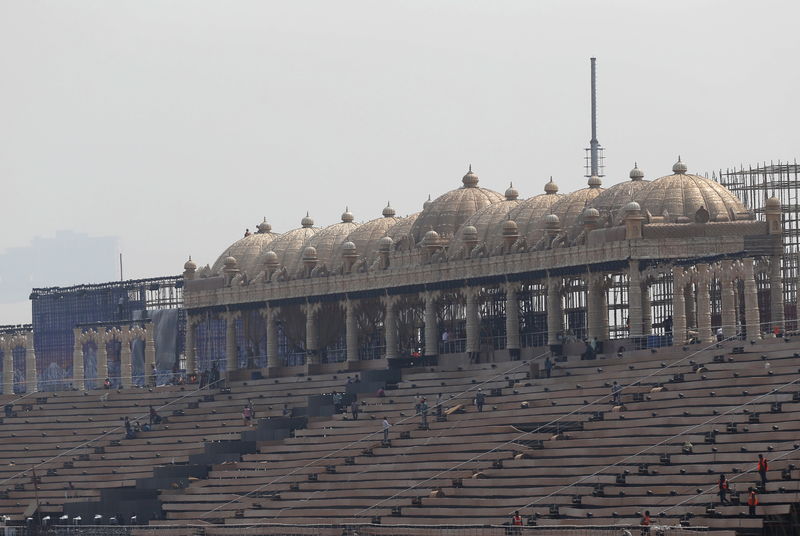 © Reuters. القضاء أجاز مهرجانا ثقافيا عالميا في الهند رغم المخاطر البيئية