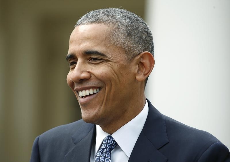 © Reuters. Presidente Obama sorri em entrevista na Casa Branca em Washington