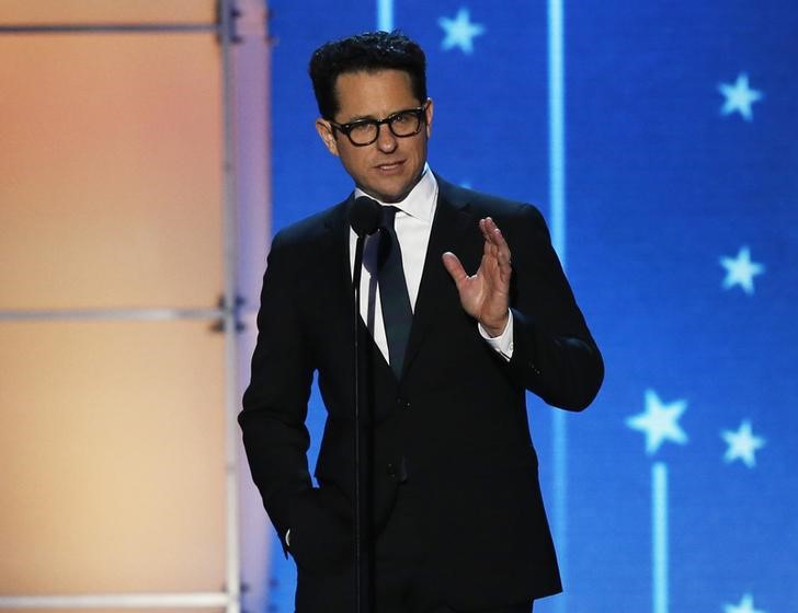 © Reuters. J.J. Abrams durante premiação em Santa Monica