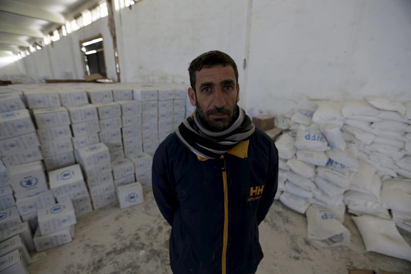 © Reuters. تحقيق-السوريون لا يشعرون بتفاؤل كبير قبل انطلاق مباحثات جنيف