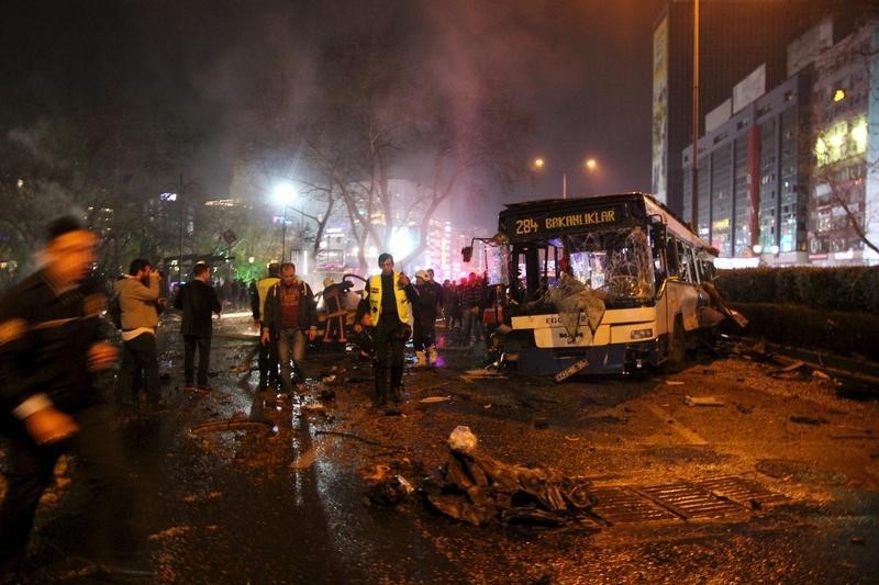 © Reuters. EXPLOSION MEURTRIÈRE DANS LE CENTRE D'ANKARA