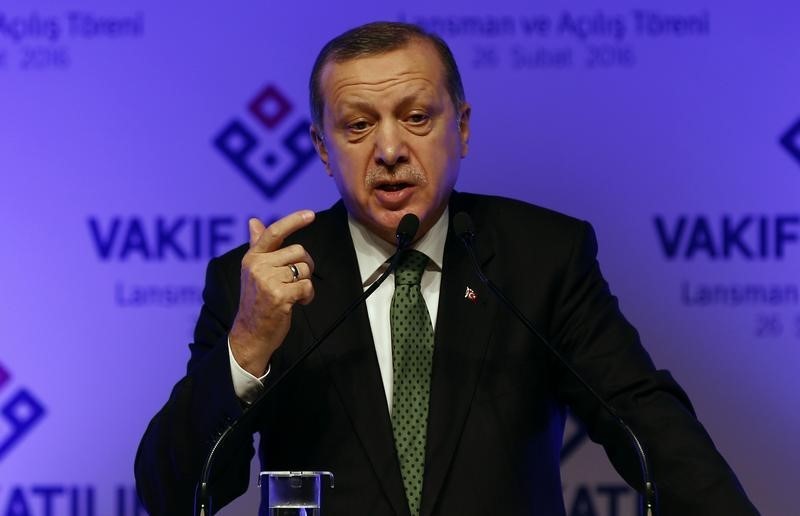 © Reuters. إردوغان يريد توسيع تعريف الإرهابيين كي يشمل من يؤيدونهم