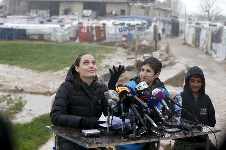 © Reuters. Angelina Jolie, enviada especial da Organização das Nações Unidas, durante visita ao Líbano