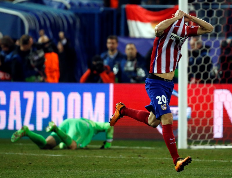 © Reuters. Atlético Madrid vs PSV Eindhoven - Liga de Campeones de la UEFA, partido de vuelta octavos de final