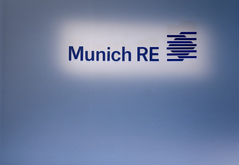 © Reuters. NOUVEAU PROGRAMME DE RACHAT D'ACTIONS POUR MUNICH RÉ 