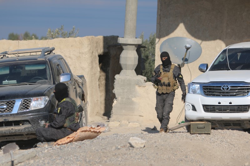 © Reuters. مسؤول: النظام الاتحادي سيعلن في المناطق التي يسيطر عليها الأكراد السوريون