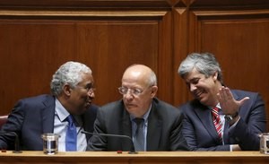 © Reuters. El Parlamento de Portugal aprueba un presupuesto para reducir la austeridad