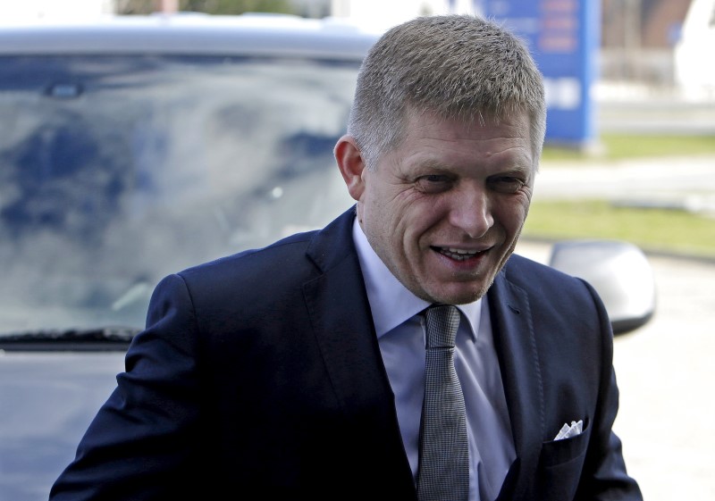 © Reuters. Slovakia's Prime Minister and leader of Smer party Robert Fico arrives for a live broadcast of a debate after the country's parliamentary election, in Bratislava