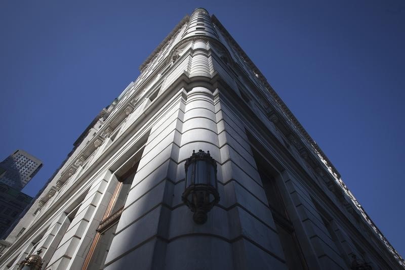 © Reuters. A general view of the Plaza Hotel in the Manhattan borough of New York