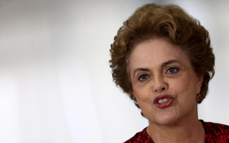 © Reuters. Presidente Dilma Rousseff dá entrevista coletiva no Palácio do Planalto, em Brasília