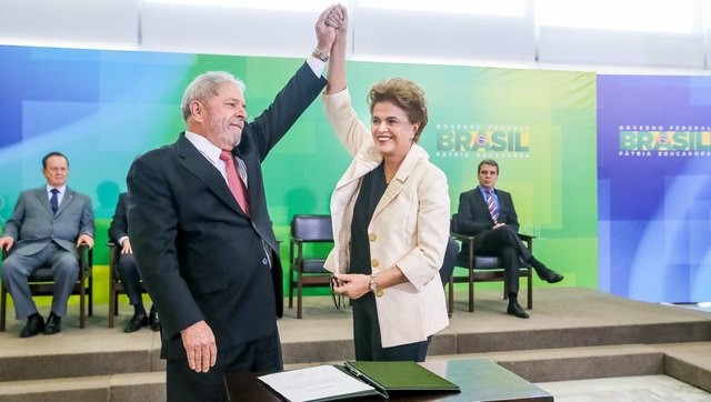 © Reuters. Presidente Dilma Rousseff durante cerimônia de posse do ex-presidente Luiz Inácio Lula da Silva, no Palácio do Planalto