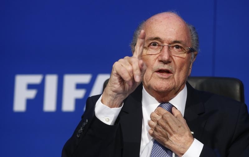 © Reuters. SEPP BLATTER FAIT APPEL DE SA SUSPENSION DE SIX ANS