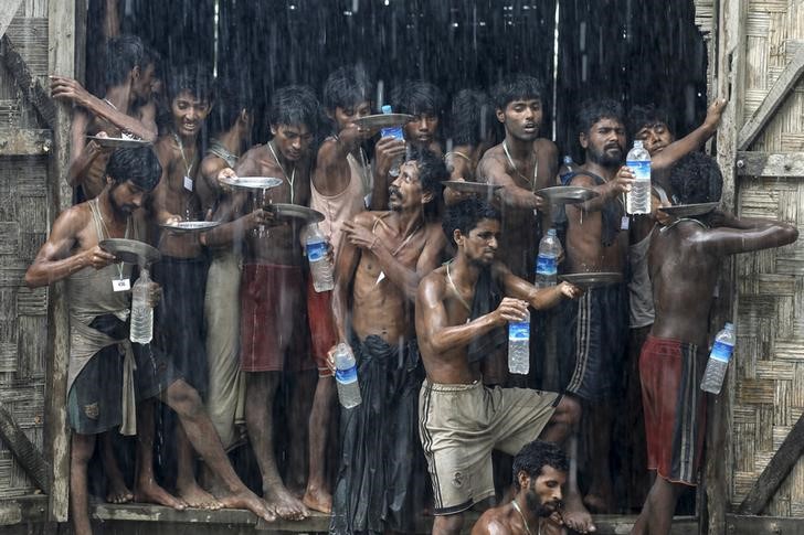 © Reuters. الأمم المتحدة: نحو 25 ألف مسلم من الروهينجا غادروا مخيمات في ميانمار العام الماضي
