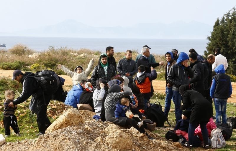 © Reuters. آمال السلام في قبرص تنجو من اتفاق الهجرة التركي الأوروبي