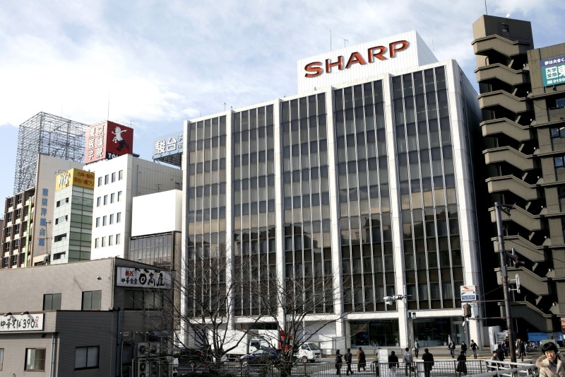 © Reuters. File photo of a Sharp Corp showroom in Tokyo