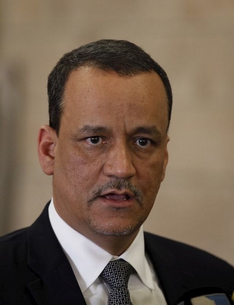 © Reuters. مسؤول بالحكومة اليمنية يتوقع محادثات سلام بالكويت في أبريل