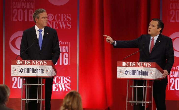 © Reuters. Jeb Bush respalda a Ted Cruz para la nominación republicana