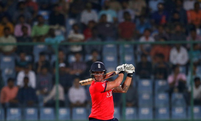 © Reuters. Cricket - Sri Lanka v England - World Twenty20 cricket tournament