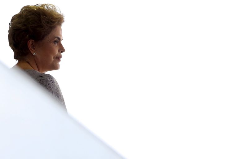 © Reuters. Brazil's President Rousseff arrives to a meeting with jurists at Planalto Palace in Brasilia