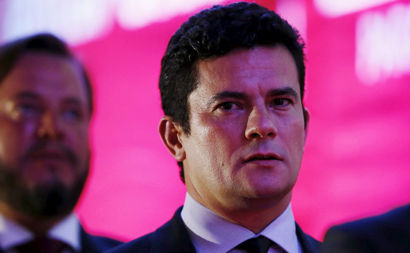 © Reuters. Juiz Federal Sérgio Moro chega em evento em Curitiba