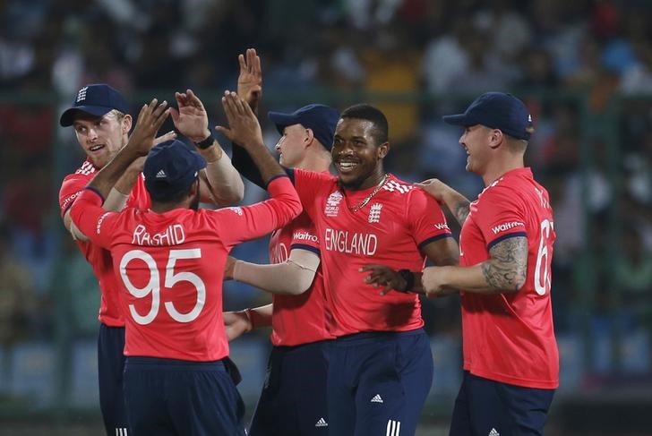 © Reuters. Cricket - Sri Lanka v England - World Twenty20 cricket tournament