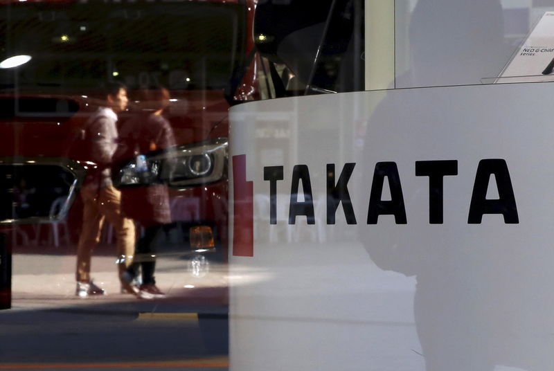 © Reuters. File photo of the logo of Takata Corp in Tokyo