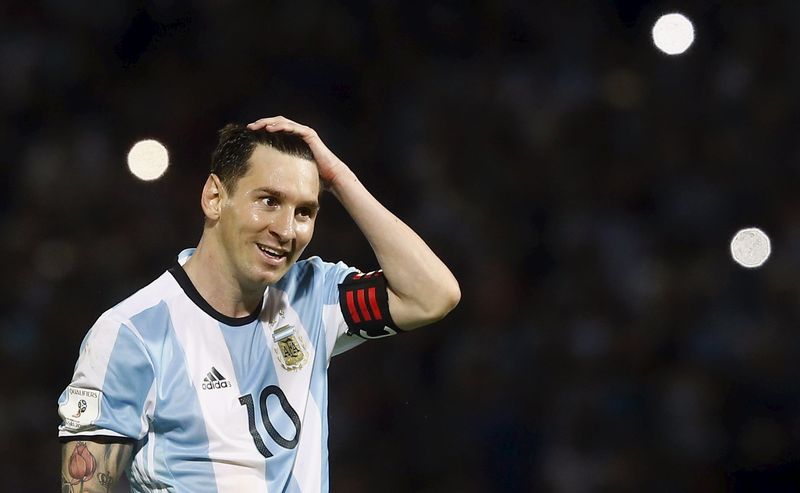 © Reuters. Argentina vence sin brillo a Bolivia y escala puestos en clasificiación sudamericana