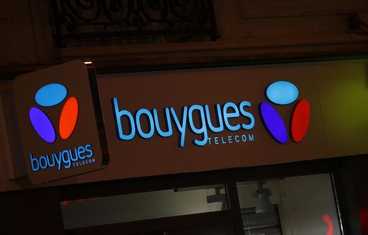 © Reuters. Bouygues pone de límite el domingo para llegar a acuerdo con Orange 