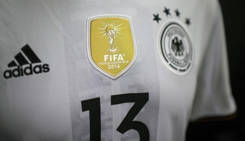 © Reuters. ألمانيا ستمنح كل لاعب 300 ألف يورو إذا فازت ببطولة أوروبا